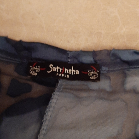 Top - Picture 6 of 7